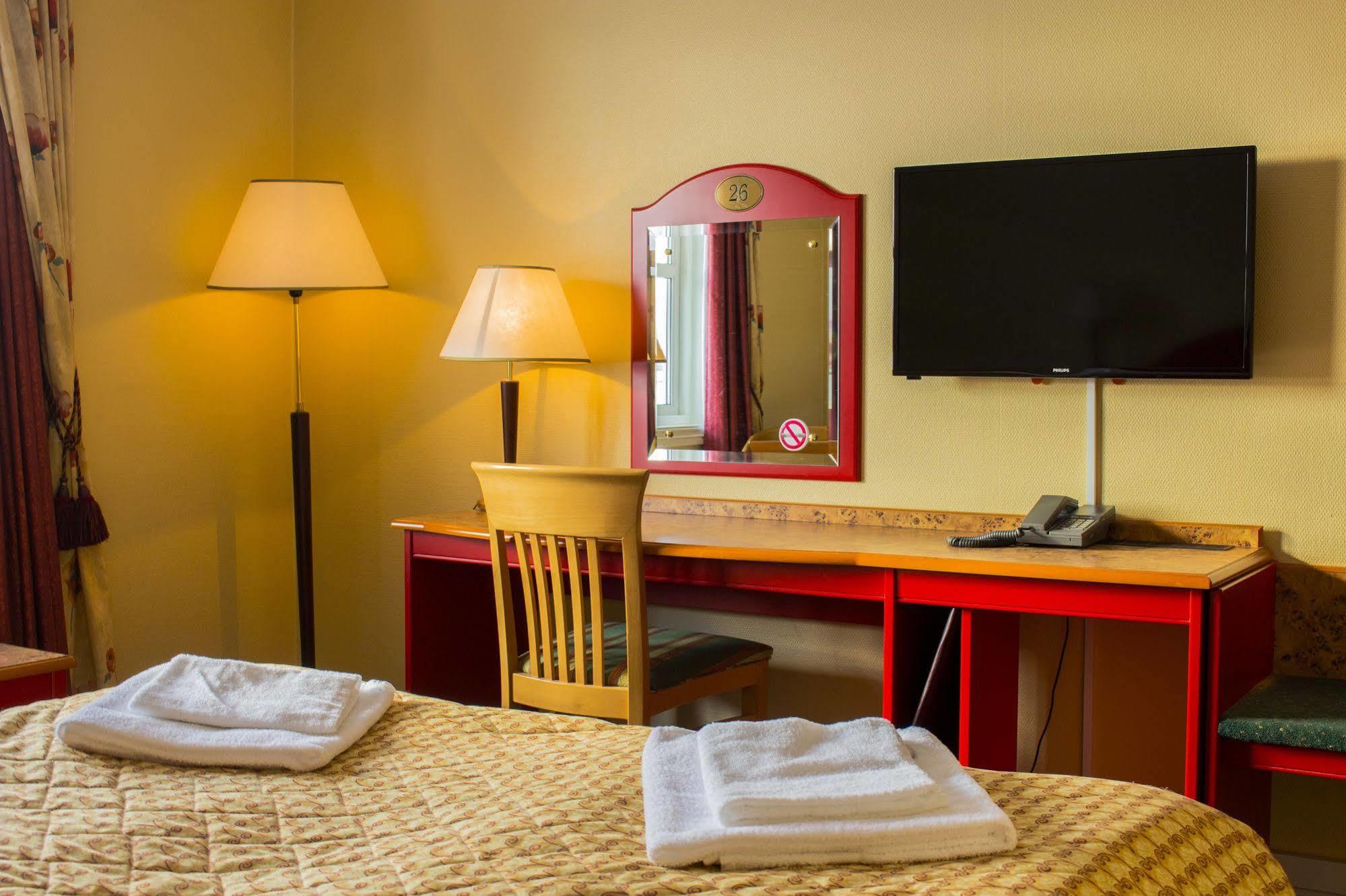 Tysfjord Hotel Storjord I Tysfjord Εξωτερικό φωτογραφία