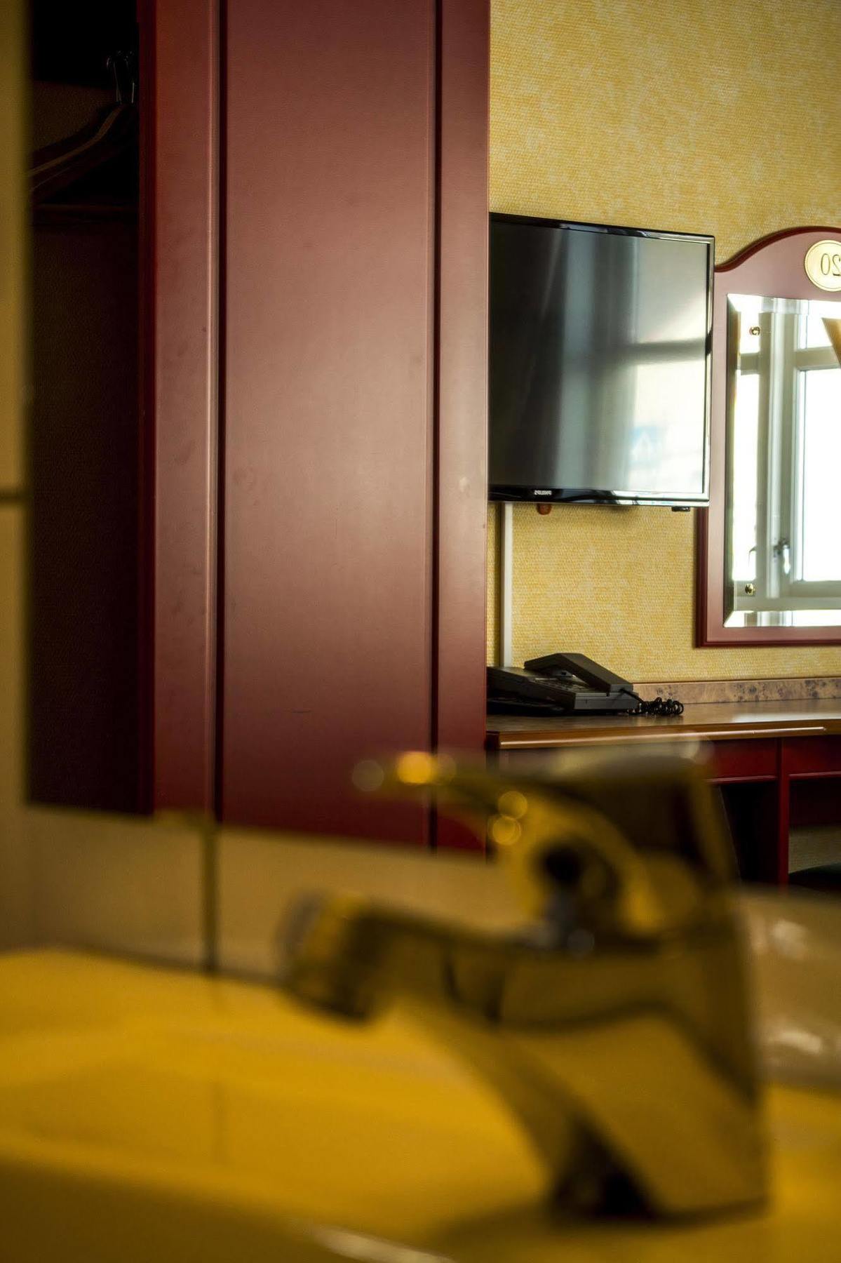 Tysfjord Hotel Storjord I Tysfjord Εξωτερικό φωτογραφία