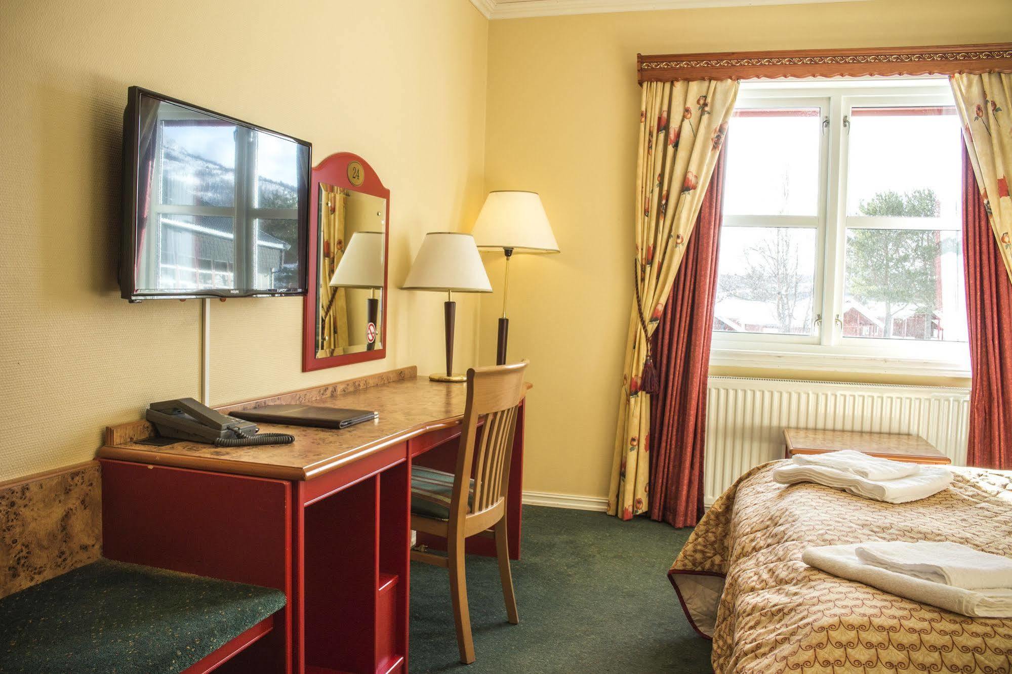 Tysfjord Hotel Storjord I Tysfjord Εξωτερικό φωτογραφία