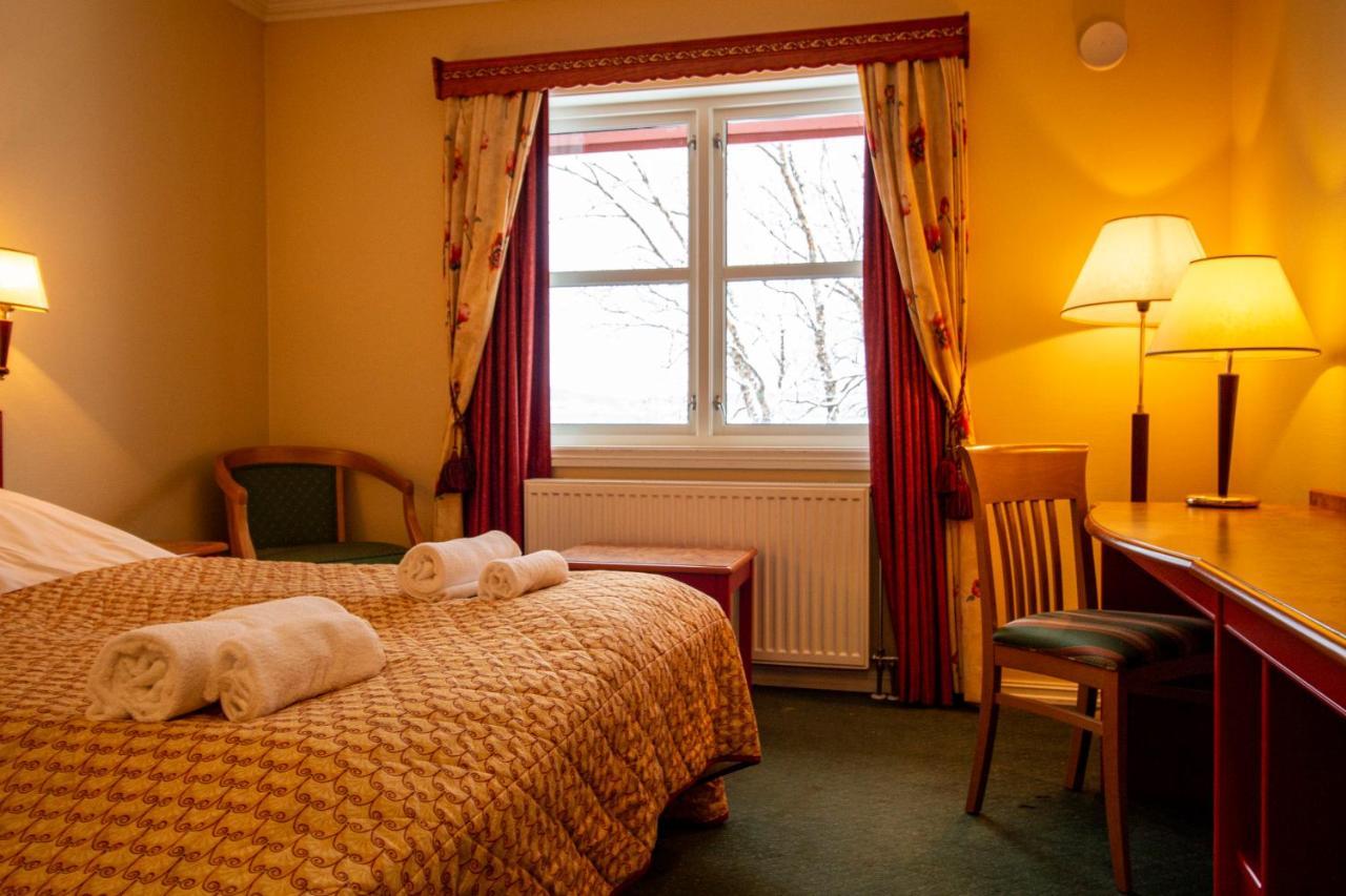 Tysfjord Hotel Storjord I Tysfjord Εξωτερικό φωτογραφία